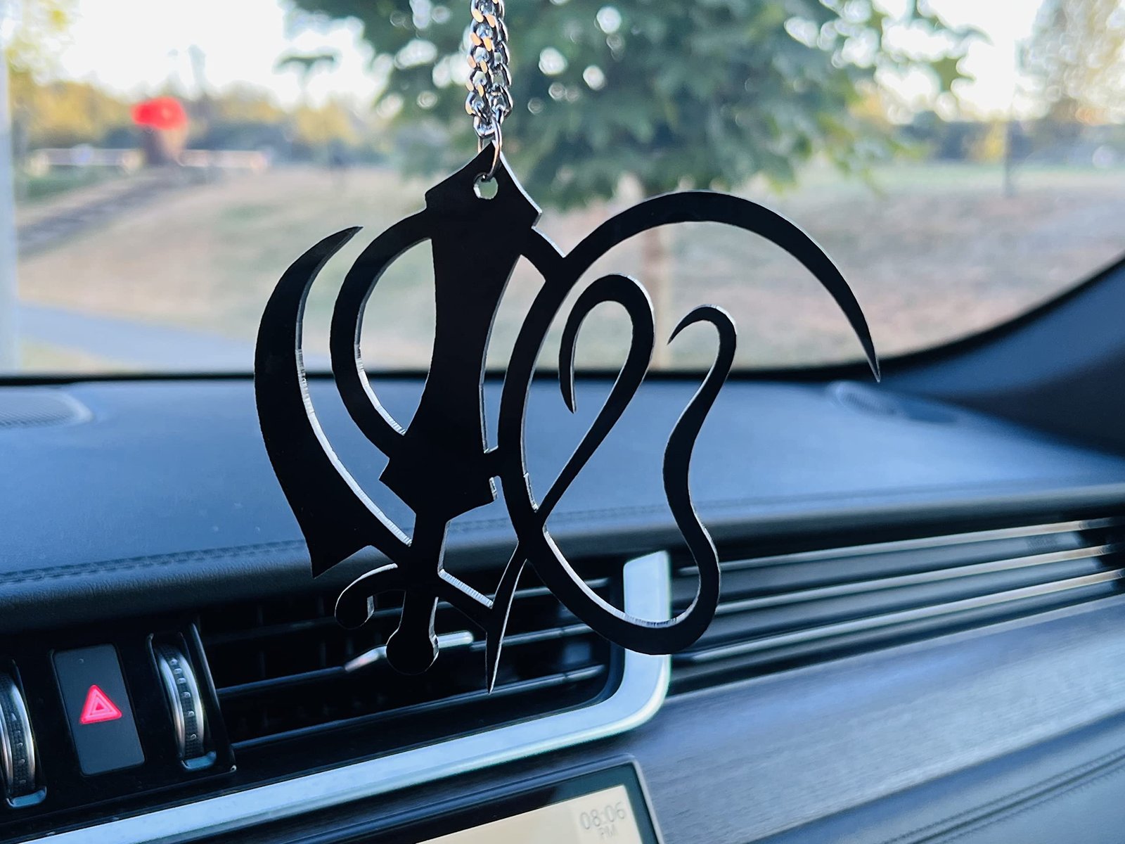 Car Hanging1 1